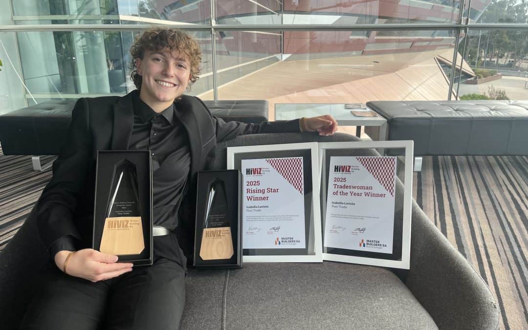 PEER Ambassador Isabella LaVista Wins Big at HiViZ Women Building SA Luncheon